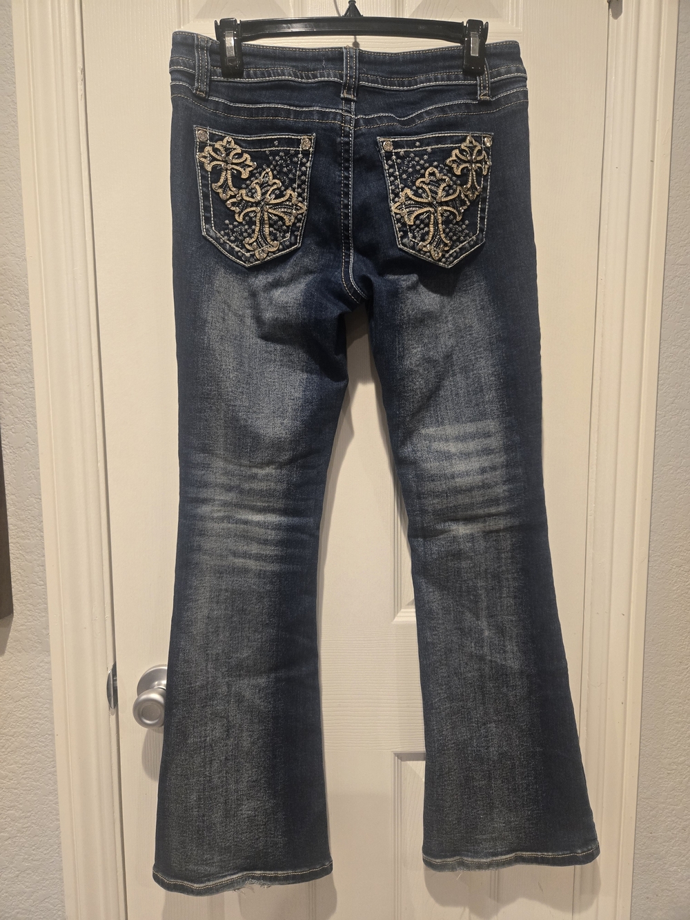 Fire & Rain Y2K-style Mid-rise Bootcut Jeans Ornate Rhinestone and Embroidered